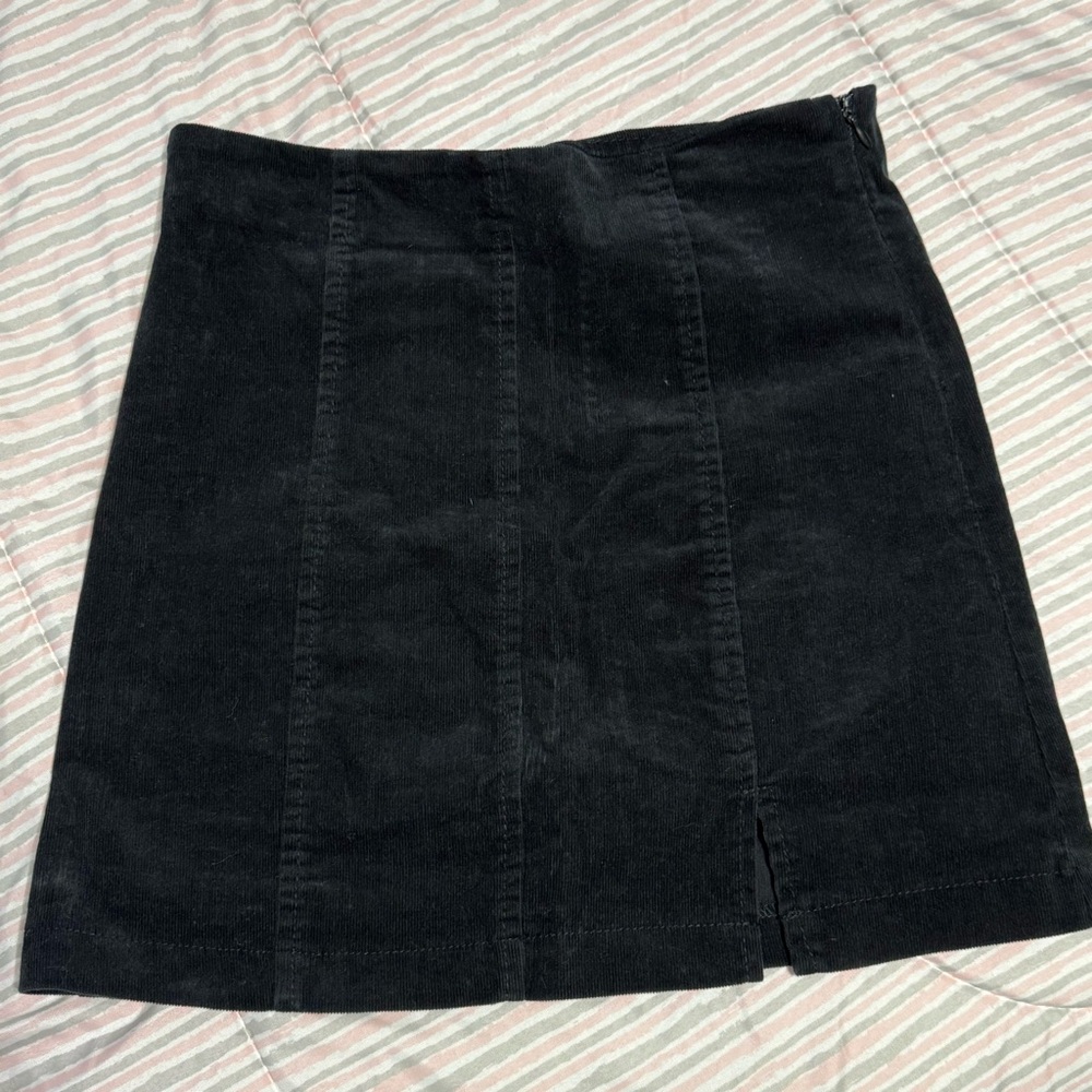 Forever 21 Black Corduroy Mini Skirt Size S